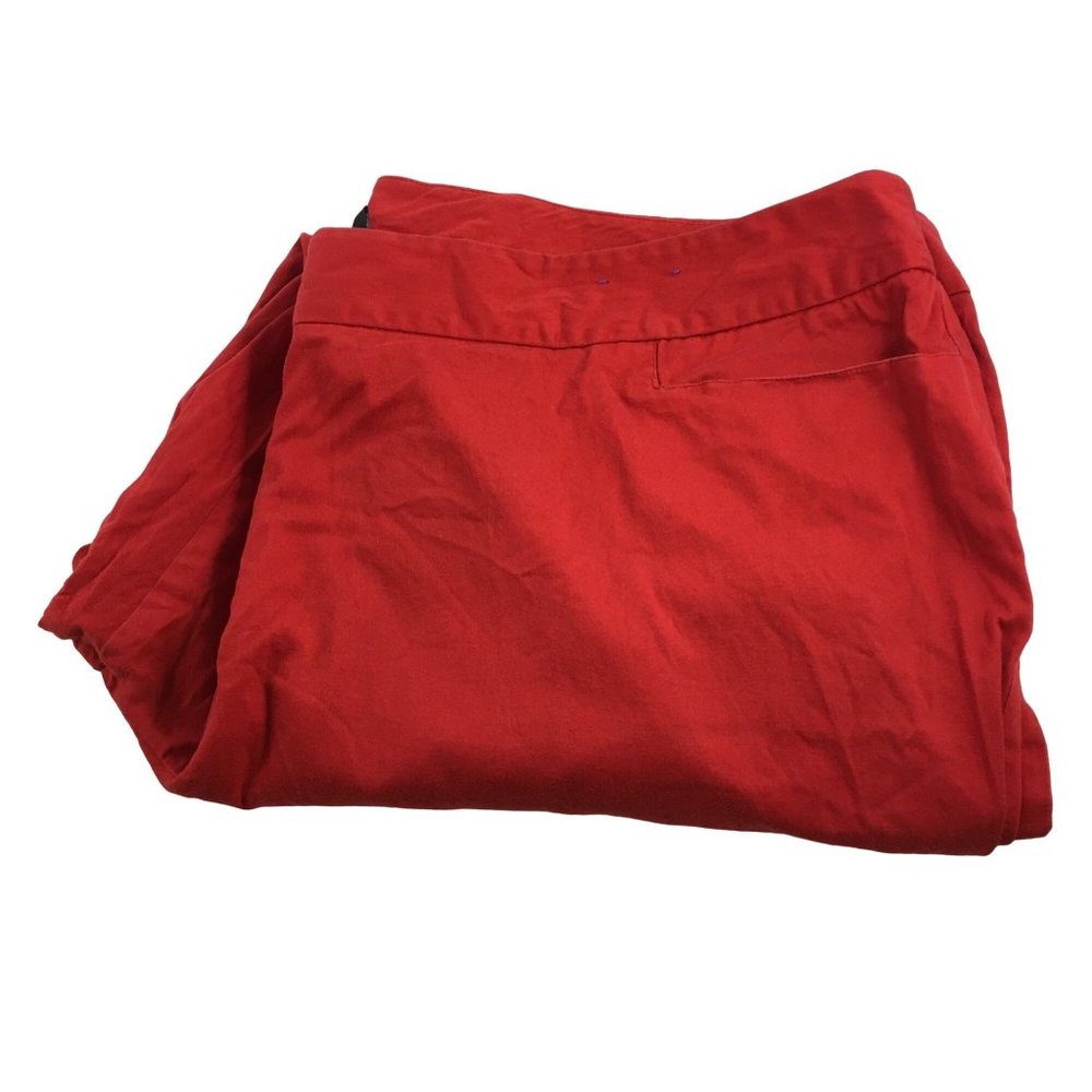 LANE BRYANT RED CAPRIS WOMENS SIZE 26 - Picture 3 of 4